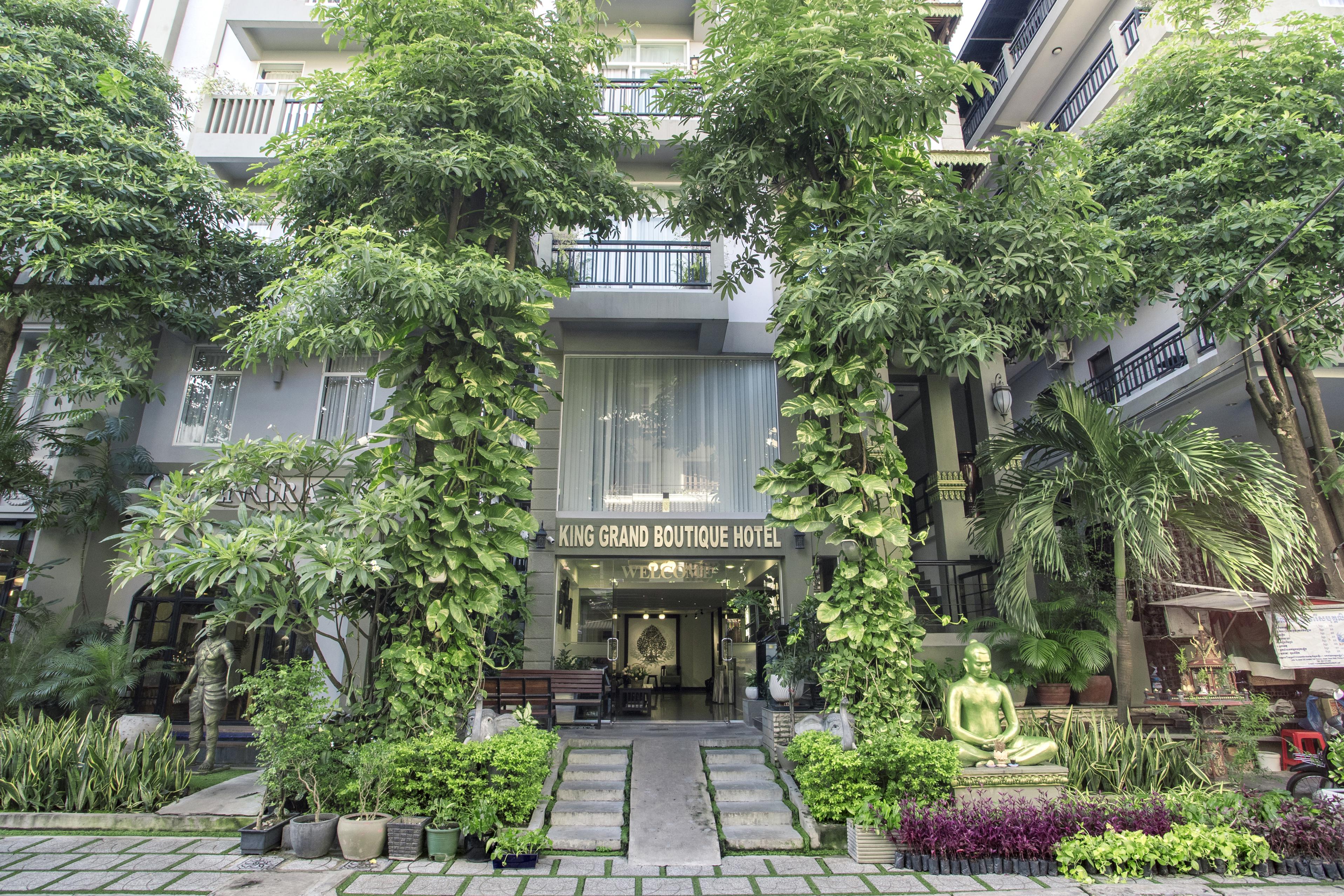 คิง แกรนด์ บูทิค โฮเต็ล Hotel พนมเปญ ภายนอก รูปภาพ