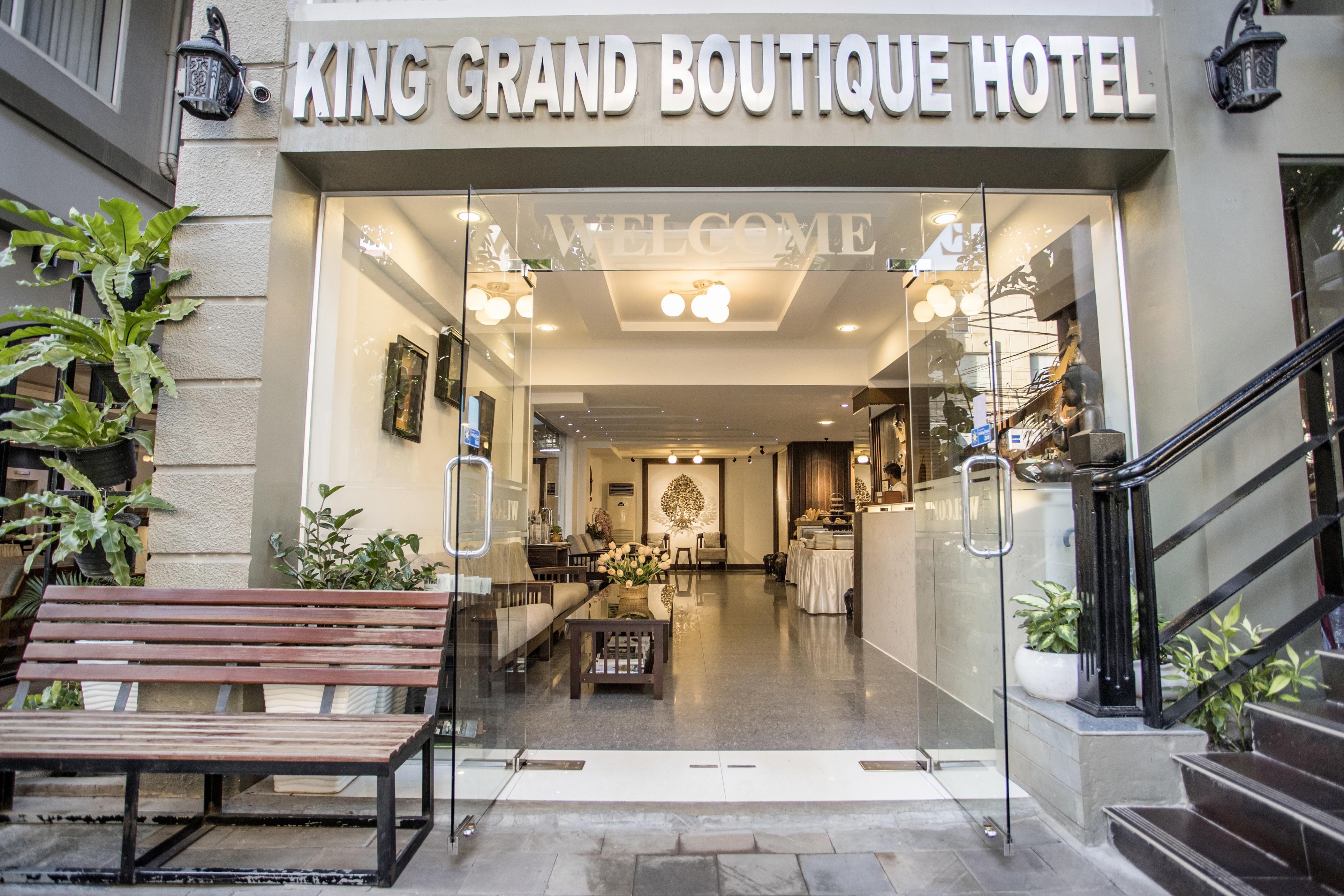 คิง แกรนด์ บูทิค โฮเต็ล Hotel พนมเปญ ภายนอก รูปภาพ